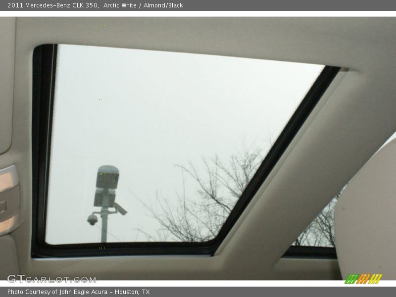 Arctic White / Almond/Black 2011 Mercedes-Benz GLK 350