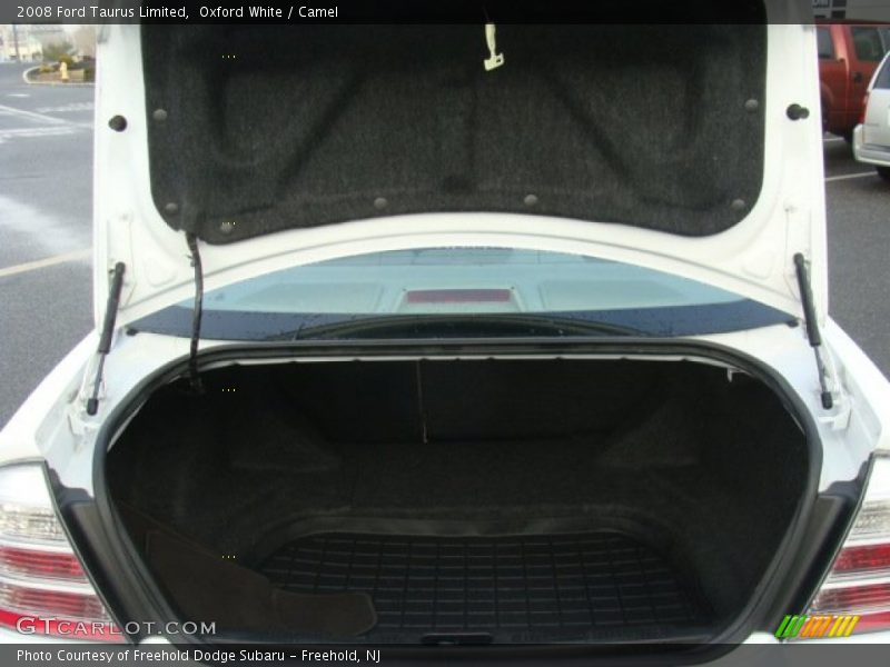 Oxford White / Camel 2008 Ford Taurus Limited