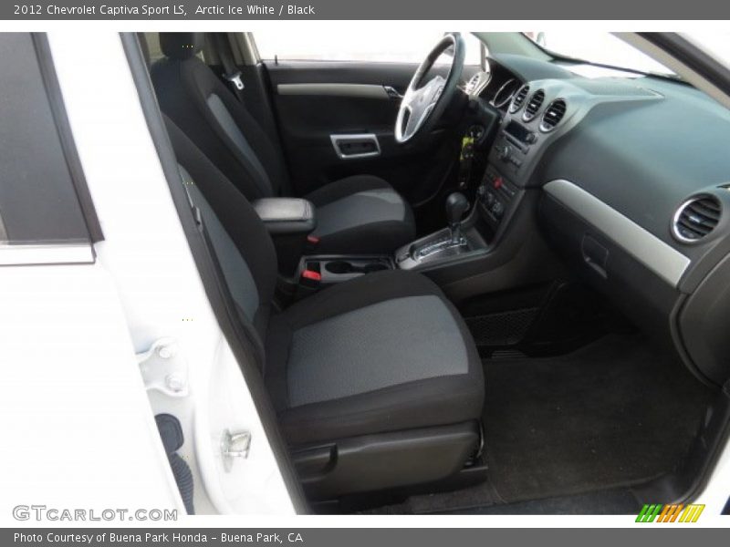 Arctic Ice White / Black 2012 Chevrolet Captiva Sport LS