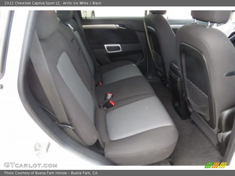 Arctic Ice White / Black 2012 Chevrolet Captiva Sport LS