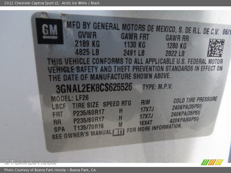 Arctic Ice White / Black 2012 Chevrolet Captiva Sport LS