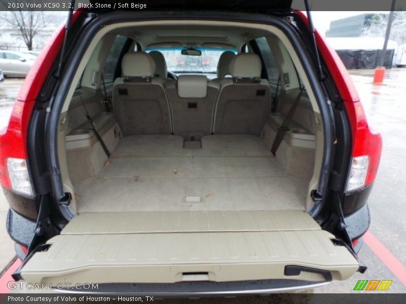 Black Stone / Soft Beige 2010 Volvo XC90 3.2