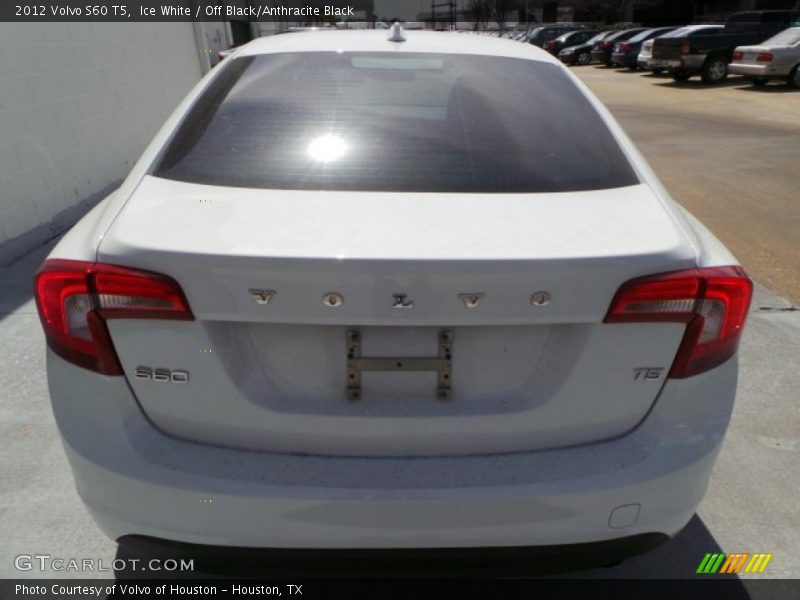 Ice White / Off Black/Anthracite Black 2012 Volvo S60 T5