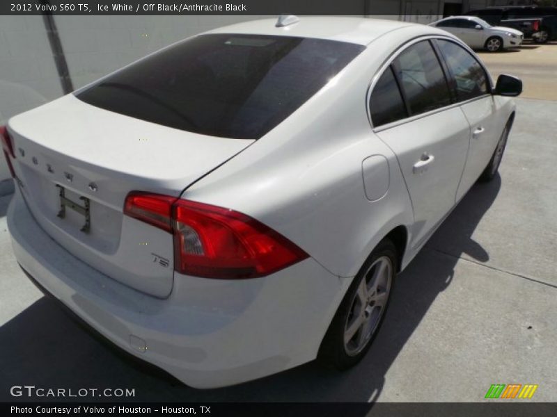 Ice White / Off Black/Anthracite Black 2012 Volvo S60 T5