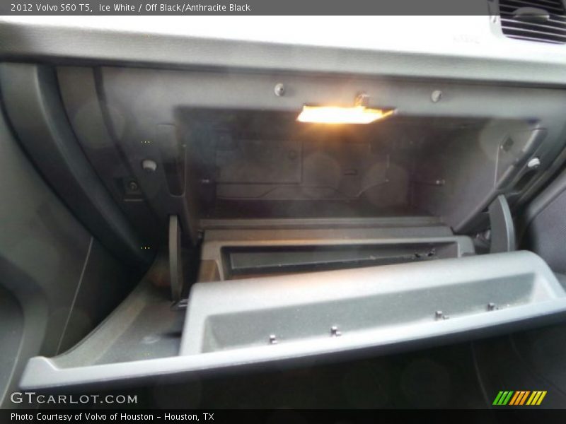 Ice White / Off Black/Anthracite Black 2012 Volvo S60 T5