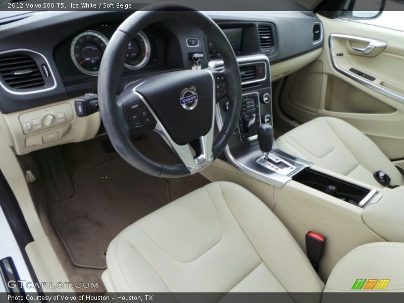 Ice White / Soft Beige 2012 Volvo S60 T5