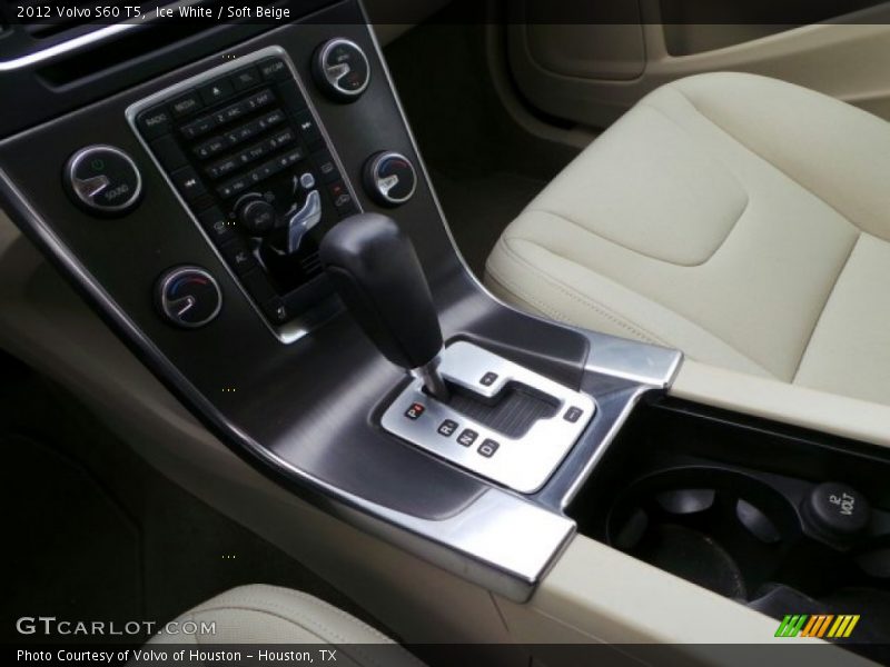 Ice White / Soft Beige 2012 Volvo S60 T5