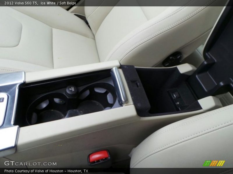 Ice White / Soft Beige 2012 Volvo S60 T5