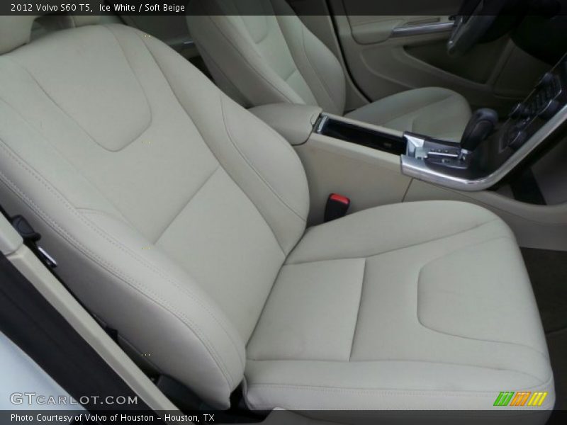 Ice White / Soft Beige 2012 Volvo S60 T5