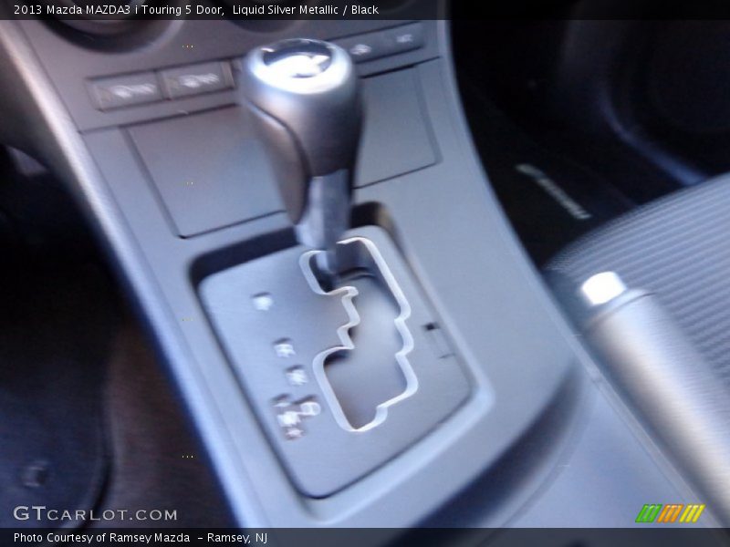Liquid Silver Metallic / Black 2013 Mazda MAZDA3 i Touring 5 Door
