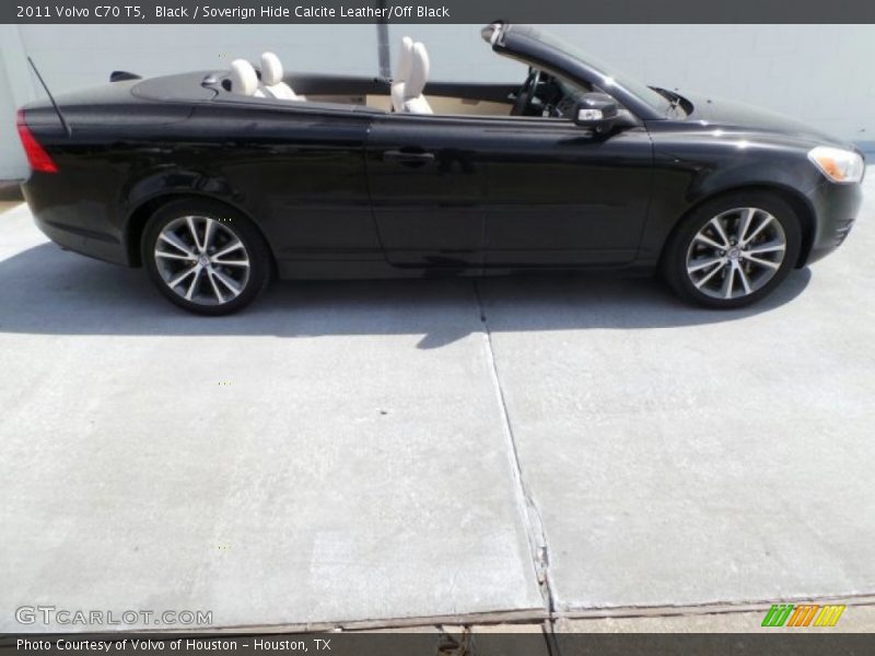 Black / Soverign Hide Calcite Leather/Off Black 2011 Volvo C70 T5