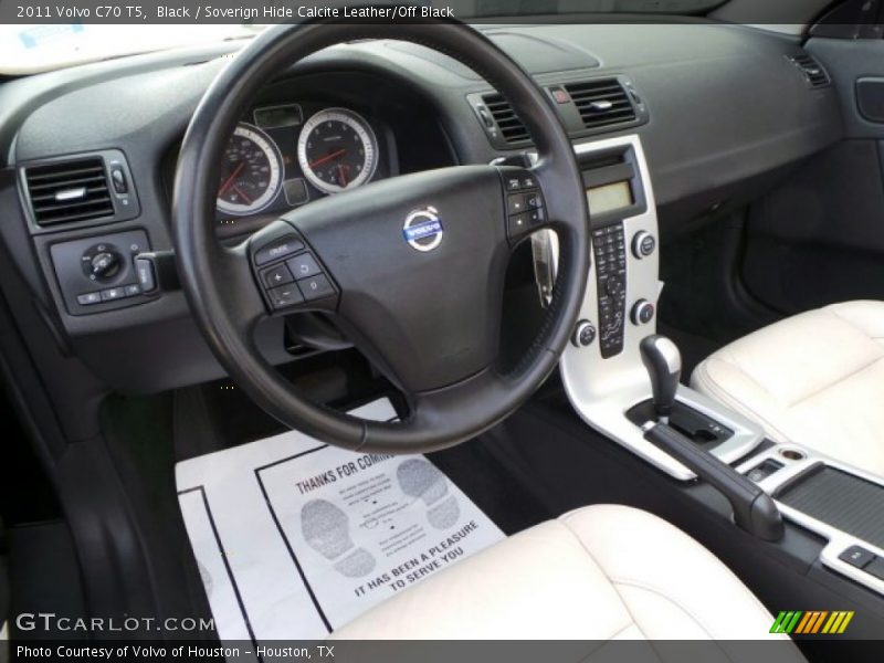 Black / Soverign Hide Calcite Leather/Off Black 2011 Volvo C70 T5