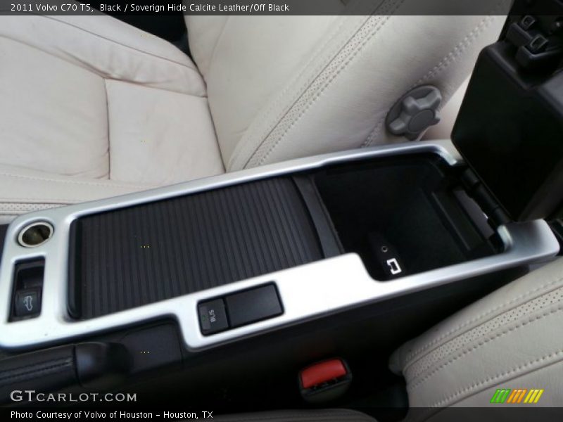 Black / Soverign Hide Calcite Leather/Off Black 2011 Volvo C70 T5