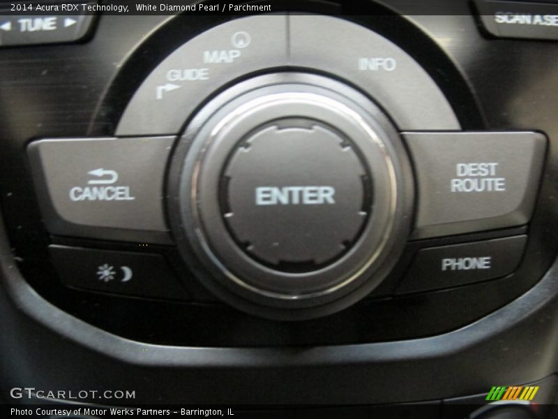 White Diamond Pearl / Parchment 2014 Acura RDX Technology
