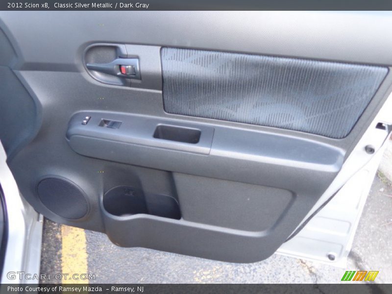 Classic Silver Metallic / Dark Gray 2012 Scion xB