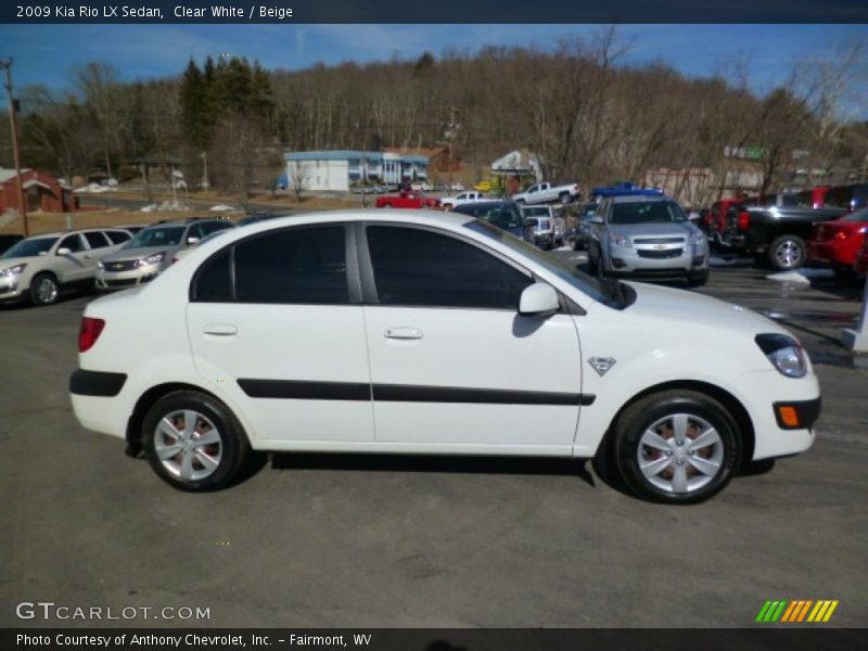 Clear White / Beige 2009 Kia Rio LX Sedan