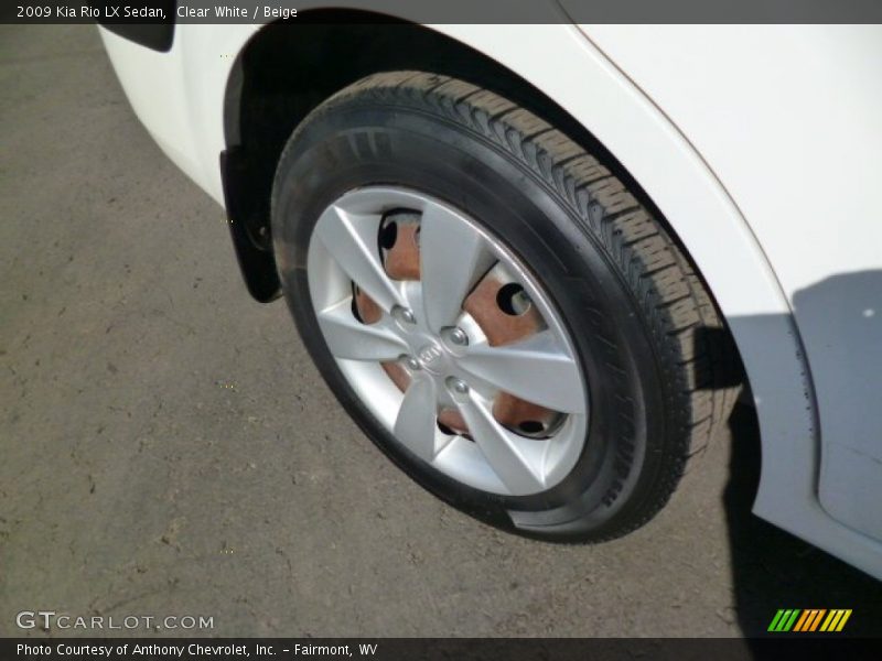 Clear White / Beige 2009 Kia Rio LX Sedan