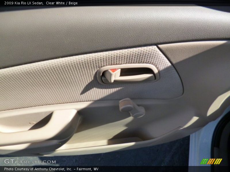 Clear White / Beige 2009 Kia Rio LX Sedan