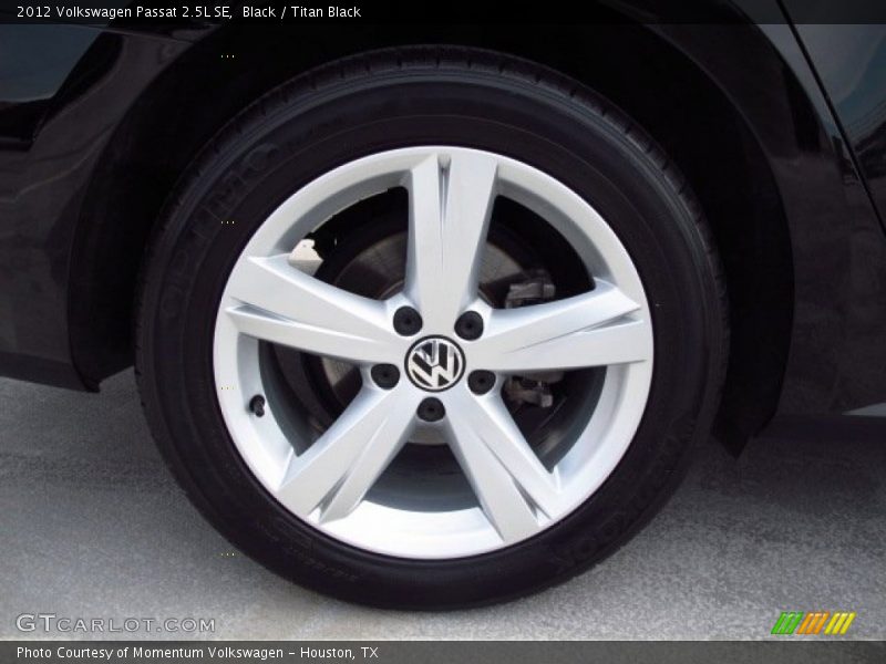 Black / Titan Black 2012 Volkswagen Passat 2.5L SE
