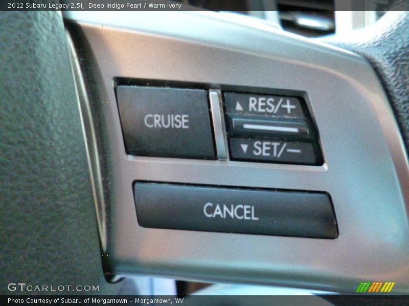 Deep Indigo Pearl / Warm Ivory 2012 Subaru Legacy 2.5i