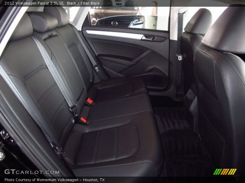 Black / Titan Black 2012 Volkswagen Passat 2.5L SE