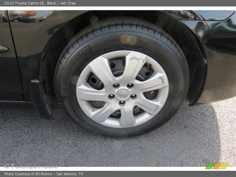 Black / Ash Gray 2010 Toyota Camry LE
