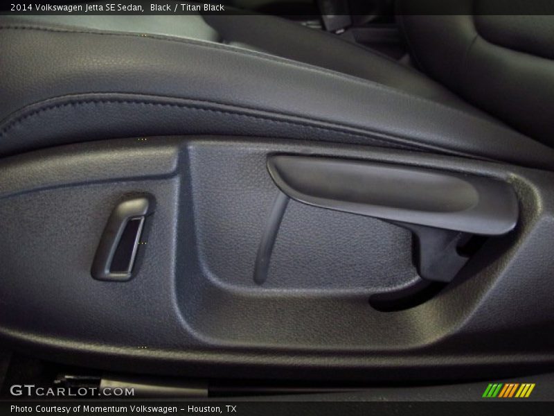 Black / Titan Black 2014 Volkswagen Jetta SE Sedan