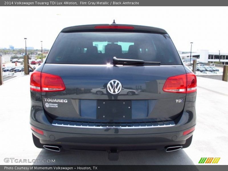 Flint Gray Metallic / Black Anthracite 2014 Volkswagen Touareg TDI Lux 4Motion
