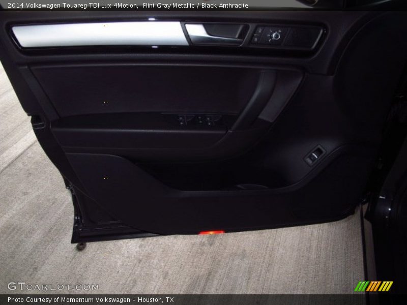 Flint Gray Metallic / Black Anthracite 2014 Volkswagen Touareg TDI Lux 4Motion