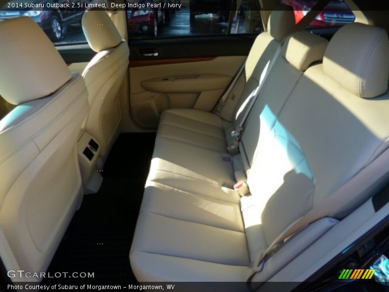 Deep Indigo Pearl / Ivory 2014 Subaru Outback 2.5i Limited