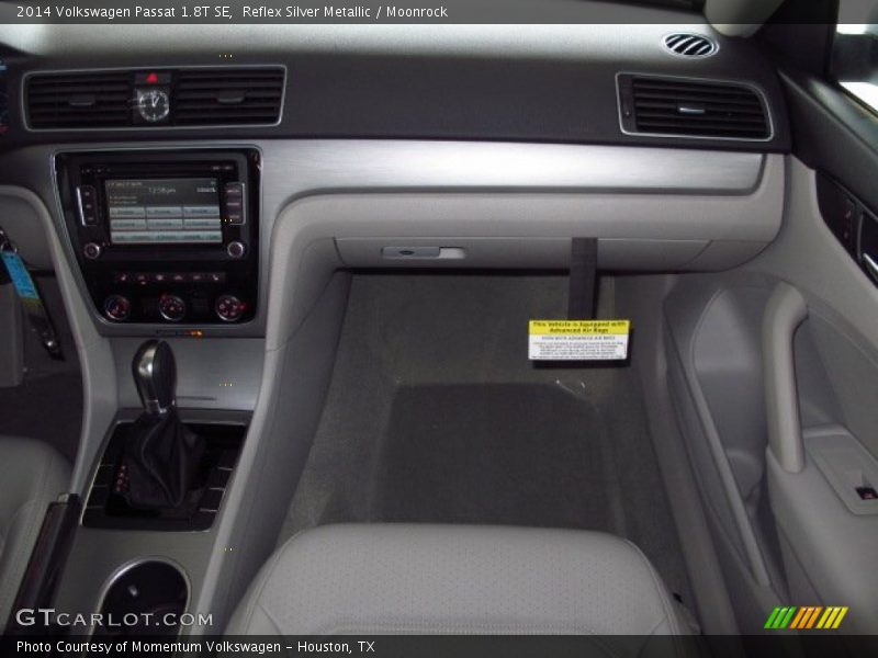 Reflex Silver Metallic / Moonrock 2014 Volkswagen Passat 1.8T SE