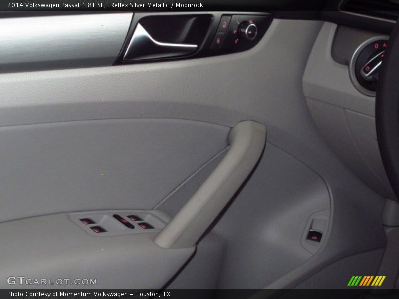 Reflex Silver Metallic / Moonrock 2014 Volkswagen Passat 1.8T SE