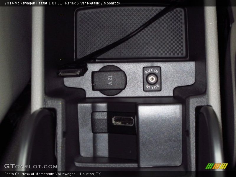 Reflex Silver Metallic / Moonrock 2014 Volkswagen Passat 1.8T SE