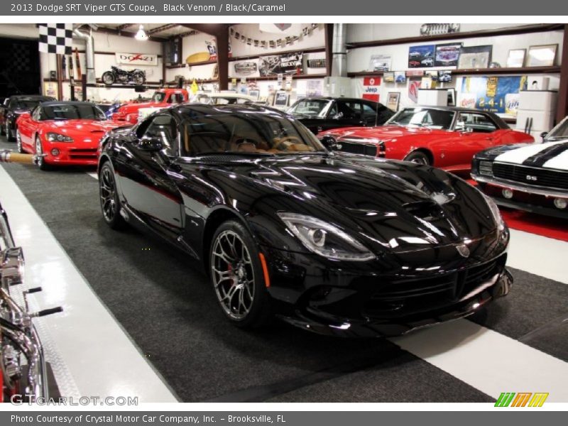 Front 3/4 View of 2013 SRT Viper GTS Coupe
