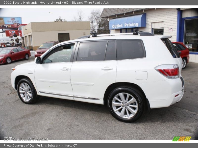 Blizzard White Pearl / Ash 2011 Toyota Highlander Hybrid Limited 4WD