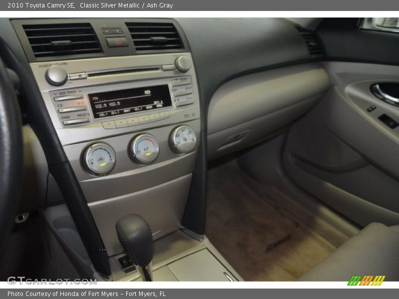 Classic Silver Metallic / Ash Gray 2010 Toyota Camry SE
