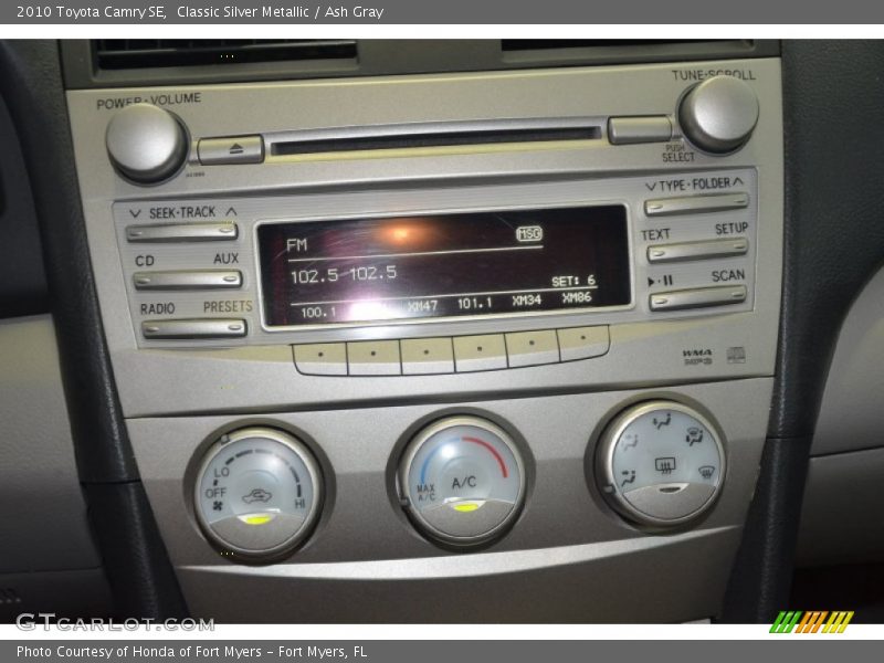 Classic Silver Metallic / Ash Gray 2010 Toyota Camry SE