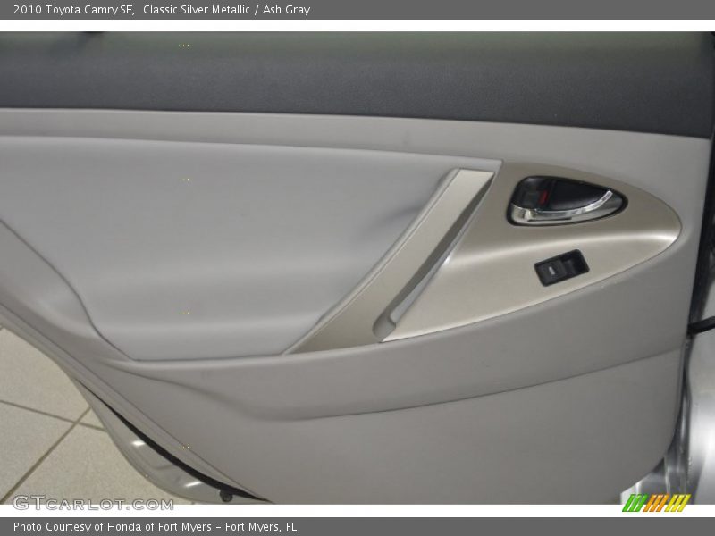 Classic Silver Metallic / Ash Gray 2010 Toyota Camry SE