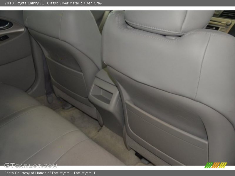 Classic Silver Metallic / Ash Gray 2010 Toyota Camry SE