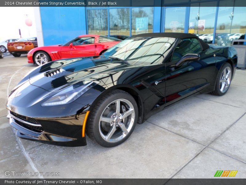 Front 3/4 View of 2014 Corvette Stingray Convertible