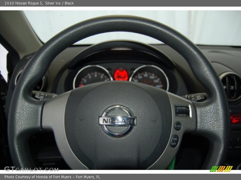 Silver Ice / Black 2010 Nissan Rogue S
