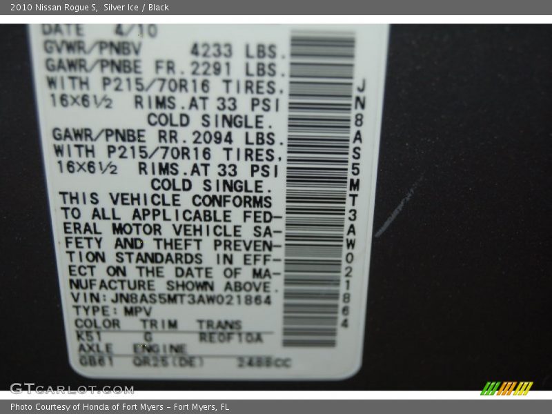 Silver Ice / Black 2010 Nissan Rogue S