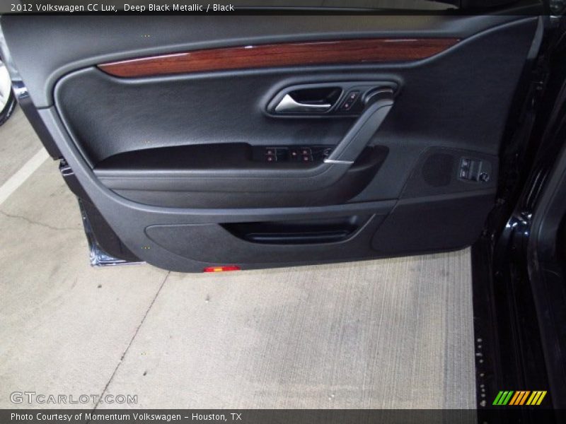 Deep Black Metallic / Black 2012 Volkswagen CC Lux