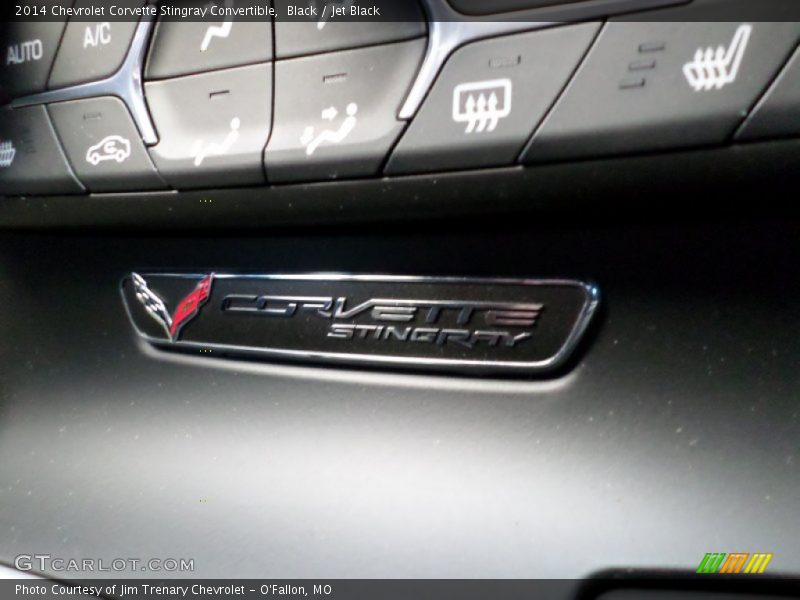  2014 Corvette Stingray Convertible Logo