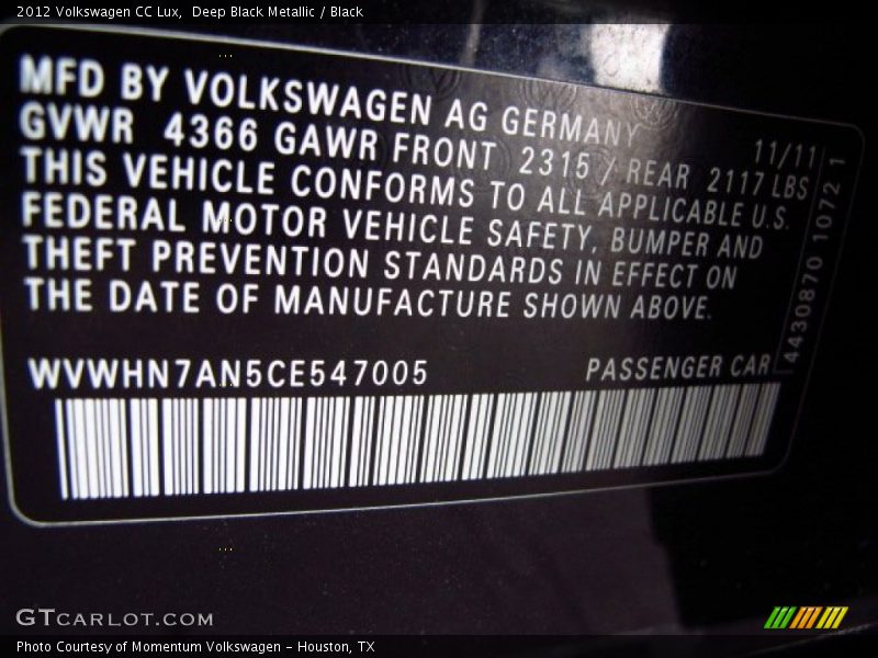 Deep Black Metallic / Black 2012 Volkswagen CC Lux