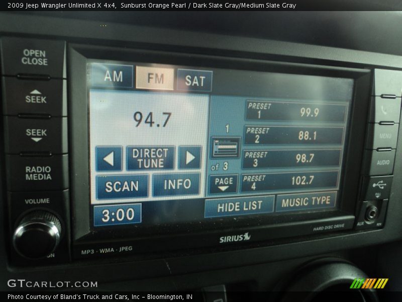 Sunburst Orange Pearl / Dark Slate Gray/Medium Slate Gray 2009 Jeep Wrangler Unlimited X 4x4