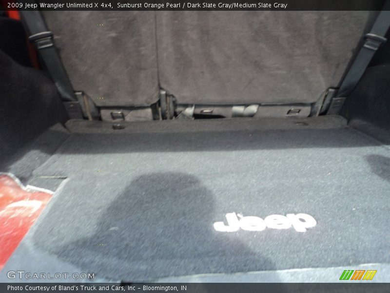 Sunburst Orange Pearl / Dark Slate Gray/Medium Slate Gray 2009 Jeep Wrangler Unlimited X 4x4
