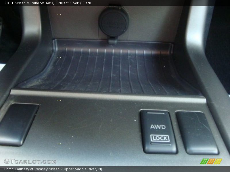 Brilliant Silver / Black 2011 Nissan Murano SV AWD