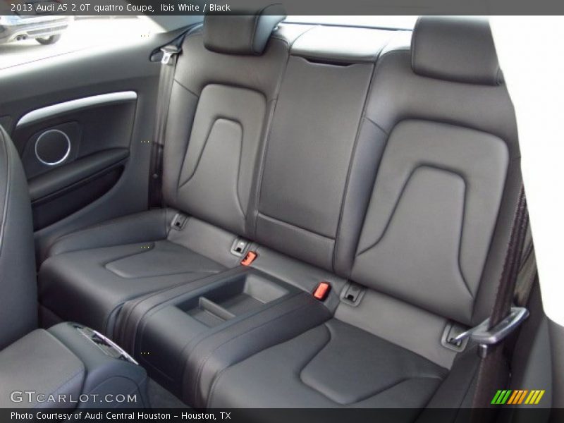 Ibis White / Black 2013 Audi A5 2.0T quattro Coupe