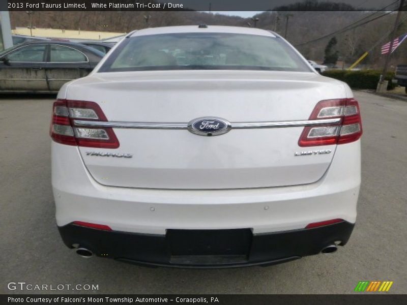 White Platinum Tri-Coat / Dune 2013 Ford Taurus Limited
